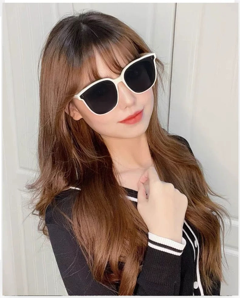 Luxury Rimless Sunglasses Women Fashion Oversized Outdoor Gradient Shades UV400 with sunglass girl