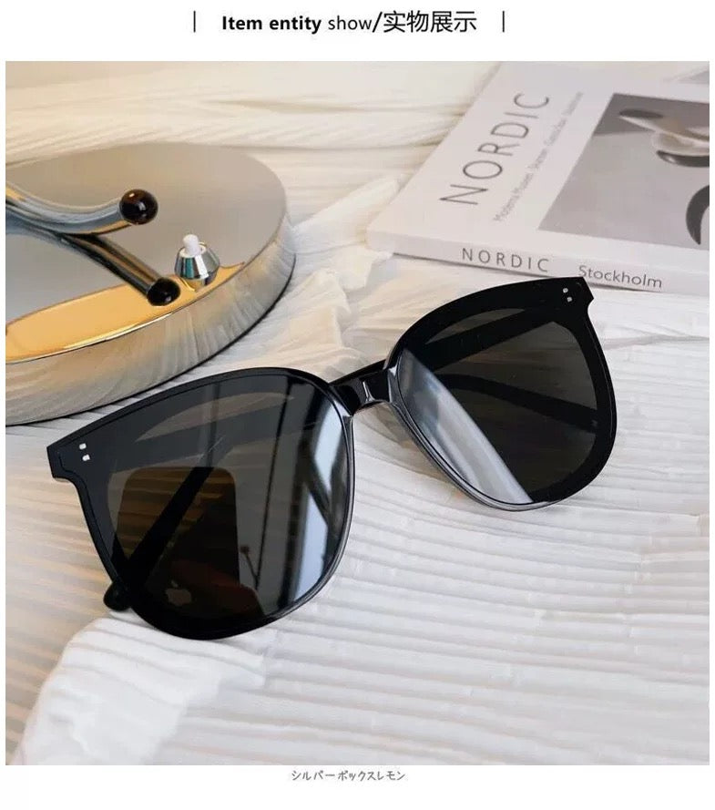 Luxury Rimless Sunglasses Women Fashion Oversized Outdoor Gradient Shades UV400 with sunglass girl