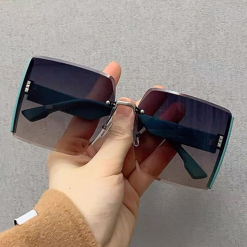 Vintage Alloy Chain Frame Oversize Gradient Sunglasses Rivet Square Sunglasses