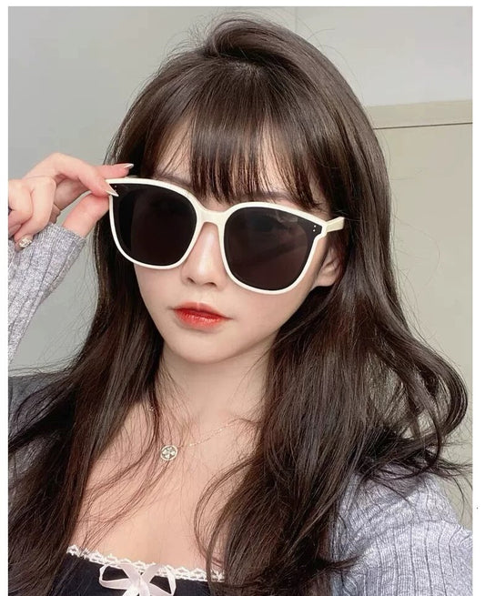 Luxury Rimless Sunglasses Women Fashion Oversized Outdoor Gradient Shades UV400 with sunglass girl